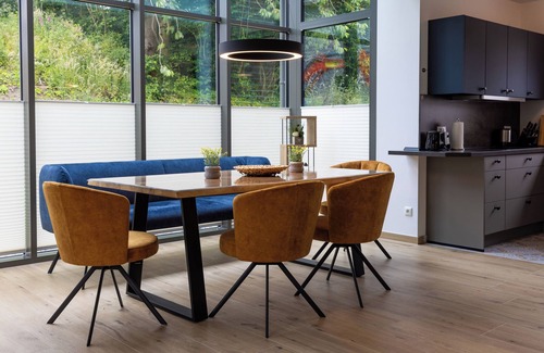 Dangast House | Holiday Home 'Strandnest Dangast' with Private Terrace, Private Garden and Wi-Fi