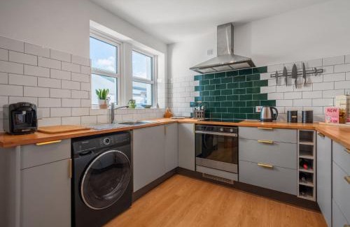 Drumnadrochit House | Holiday Home Sullivan by Interhome