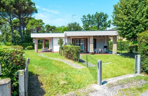 Bibione Pineda House | Holiday Home Super Dinky - BIB287 by Interhome