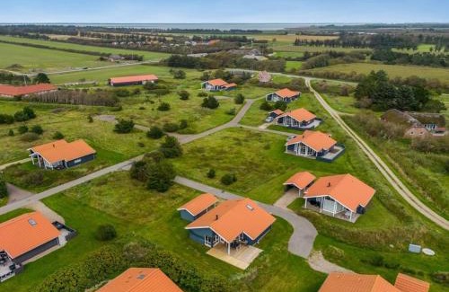 Nørre Fjand House | Holiday Home Sylwia - from the sea by Interhome
