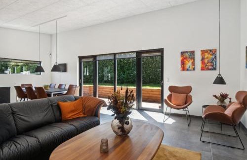Lyngsbæk Strand House | Holiday Home Thorkjell - 350m from the sea by Interhome