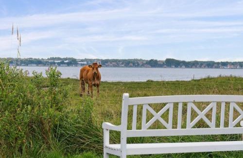 Holbaek House | Holiday Home Thyra - 50m to the inlet by Interhome