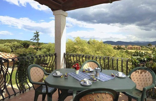 Case Peschiera-Lu Fraili House | Holiday home Two-room apartment with WiFi