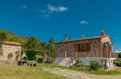 Gavorrano House | Holiday Home Valmarinella by Interhome
