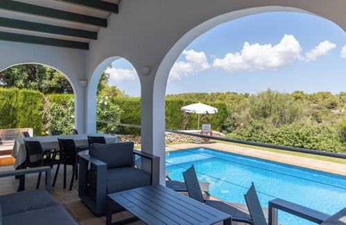 Torre Soli Nou House | Holiday Home "Villa Finesse" with Private Pool and Garden