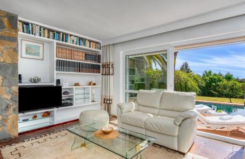 Elviria House | Holiday Home Villa Alcornoque by Interhome