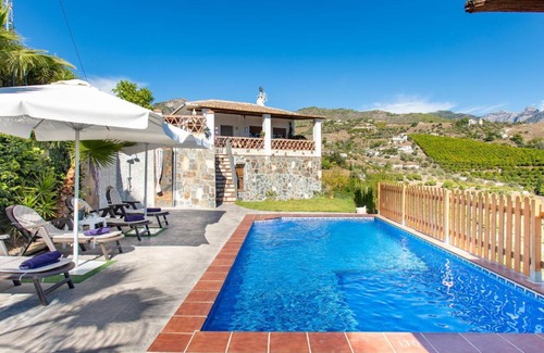 Frigiliana House | Holiday Home Villa Gamor
