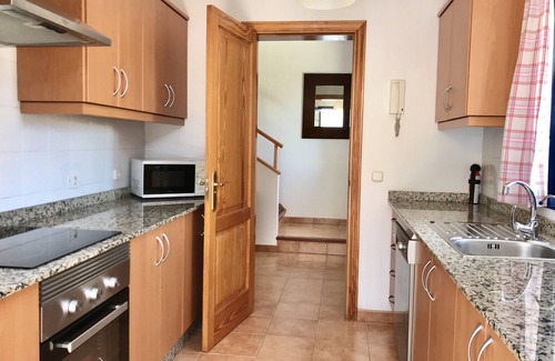 Playa Blanca Villa | Holiday Home 'Villa Katarina' with Private Pool, Wi-Fi and Air Conditioning
