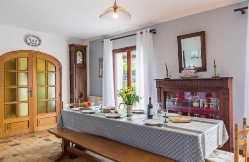 Tregunc House | Holiday Home Villa Rocuet by Interhome