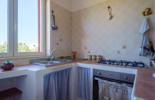 Parabita House | Holiday Home Villetta Mary with Terrace, Garden & A/C