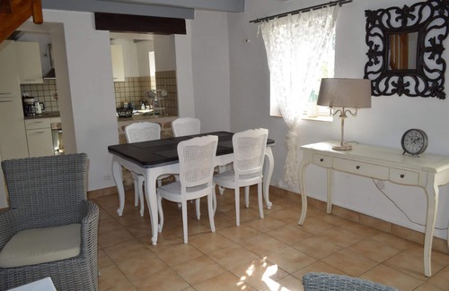 Plonevez-Porzay House | Holiday home with private garden and barbecue