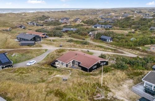 Houvig Strand House | Holiday Home Wighman - from the sea by Interhome