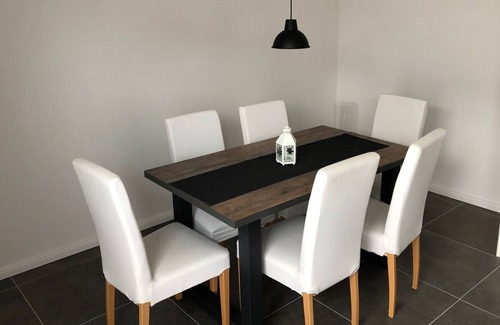 Loquard House | Holiday home with a view of the dyke
