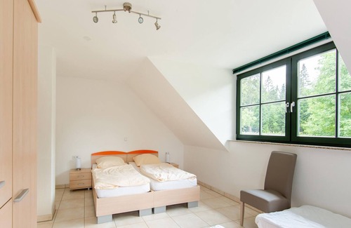 Friedrichshoehe House | Holiday home with garden and terrace in the beautiful Thuringian Forest