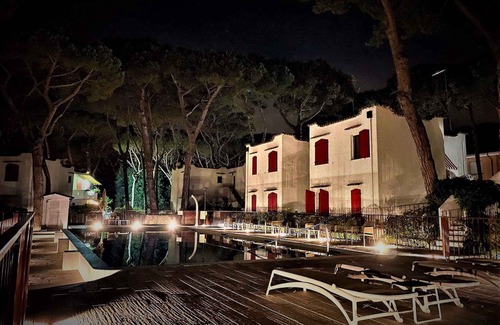 Rosolina Mare House | Holiday home with garden