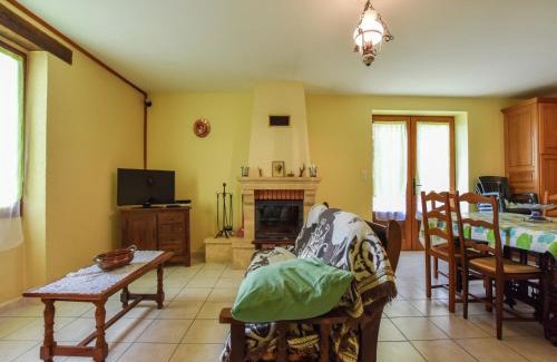 La Masse House | Holiday home with private garden