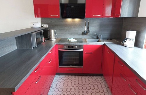 Horst House | Holiday Home 'Zum Eiderweg Hennstedt' with Private Terrace and Private Garden