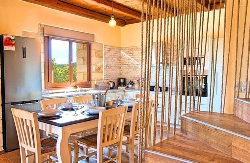 Kavallos House | Holiday house Yeoryioupolis Kriti for 1 - 13 persons with 5 bedrooms - Holiday home