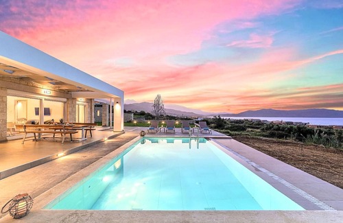 Filaki House | Holiday house Yeoryioupolis Kriti for 1 - 24 persons with 8 bedrooms - Holiday house