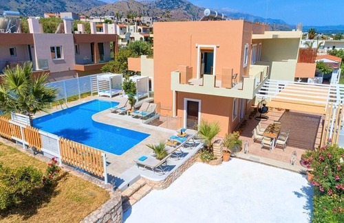 Kavros House | Holiday house Yeoryioupolis Kriti for 1 - 30 persons with 11 bedrooms - Holiday home