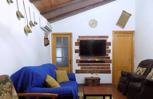 Carcabuey House | HOLIDAY HOUSE !! BBQ, POOL, RELAX ...