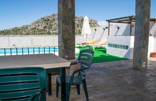 Benaocaz House | Holiday house Benaocaz for 1 - 6 persons with 3 bedrooms - Holiday home