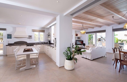 Kato Gouves House | Holiday house Chersonissos for 1 - 8 persons with 4 bedrooms - Holiday home