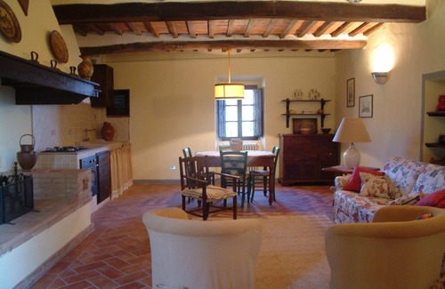 Chianni House | Holiday house Chianni for 1 - 9 persons with 4 bedrooms - Holiday house