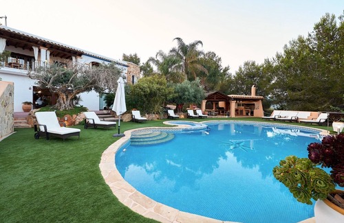 Sant Antoni de Portmany House | Holiday house San Antonio Abad for 1 - 12 persons with 6 bedrooms - Holiday home