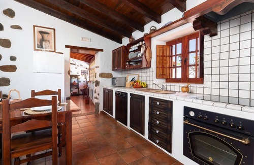 La Solana House | Holiday house Vega de San Mateo for 1 - 5 persons with 2 bedrooms - Holiday house