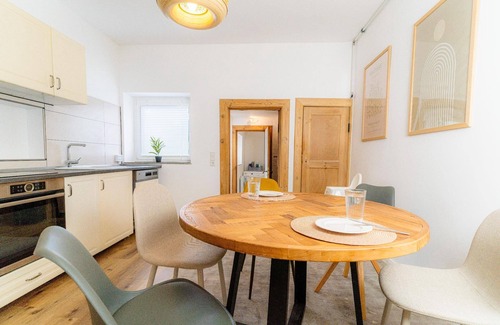 Handewitt House | Holiday house Handewitt for 1 - 6 persons with 3 bedrooms - Row house