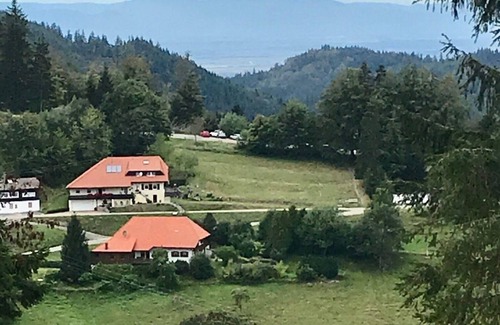 Hasel House | Holiday house Hasel for 1 - 6 persons with 2 bedrooms - Holiday home