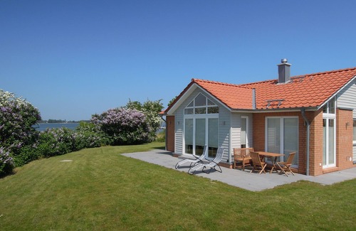 Kosel House | Holiday house in direct water situation | Sauna | Whirlpool | Fireplace | Free Wi-Fi