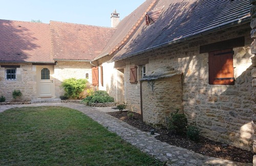 La Cassagne House | HOLIDAY HOUSE IN STYLE PÉRIGOURDIN, QUIET IN THE COUNTRYSIDE