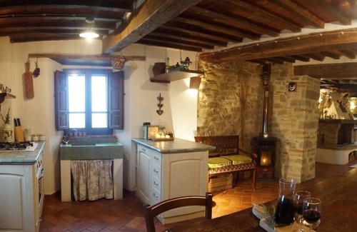 Bivio Lugnano House | Holiday house Citta' di Castello for 1 - 9 persons with 4 bedrooms - Holiday home