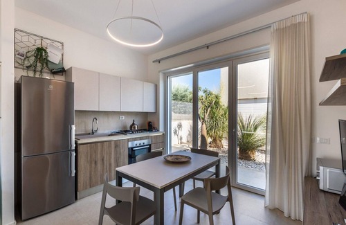 Noto Marina House | Holiday house Lido di Noto for 1 - 6 persons with 2 bedrooms - Twin house