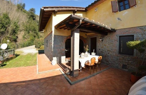 Massa e Cozzile House | Holiday house Massa e Cozzile for 1 - 6 persons with 2 bedrooms - Holiday home