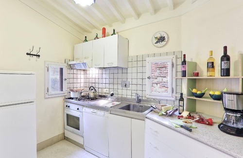 Palaia Other | Holiday house Palaia for 4 - 8 persons with 4 bedrooms - Farmhouse