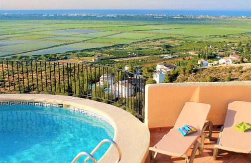 Monte Pego House | Holiday house Pego for 1 - 6 persons with 3 bedrooms - Holiday house