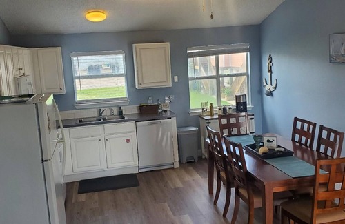 Leeward Sands House | Holiday house Port Aransas for 1 - 6 persons with 2 bedrooms - Row house