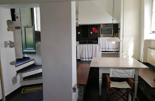 Portovenere House | Holiday house Portovenere for 1 - 6 persons with 2 bedrooms - Holiday home