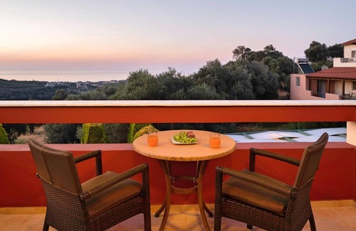 Xiro Chorio House | Holiday house Rethymno for 1 - 9 persons with 4 bedrooms - Holiday house