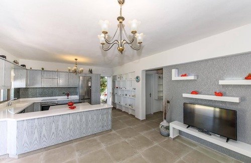 Stavromenos House | Holiday house Stavromenos for 1 - 12 persons with 4 bedrooms - Holiday house