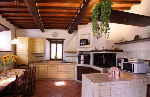 Subbiano House | Holiday house Subbiano for 1 - 10 persons with 5 bedrooms - Holiday home