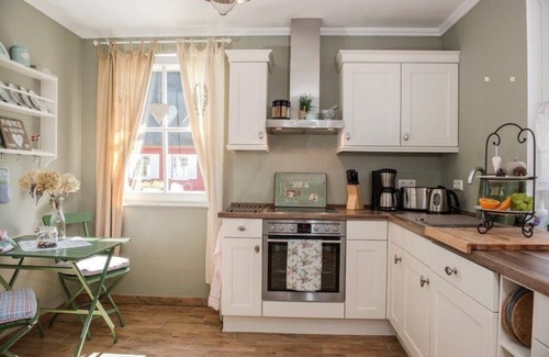 Ummanz House | Holiday house Ummanz for 1 - 6 persons with 3 bedrooms - Holiday home