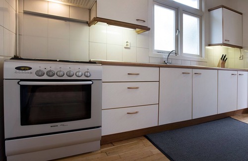 Egmond aan Zee House | Holiday house with 3 bedrooms for 6 people with garden and 500 meters from the beach.
