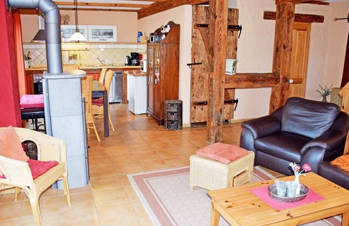 Reinberg Apartment | Holiday house with fireplace on the farm near Stahlbrode