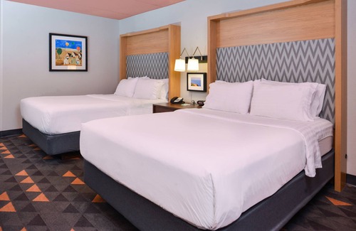 Auburn Hotel | Holiday Inn Auburn-Finger Lakes Region by IHG