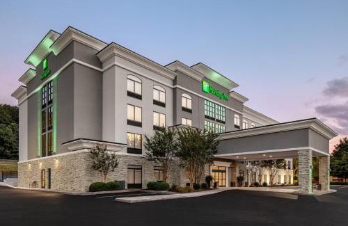 Cleveland Hotel | Holiday Inn Cleveland by IHG