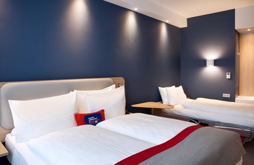 Altstadt I Hotel | Holiday Inn Express Mulheim - Ruhr by IHG